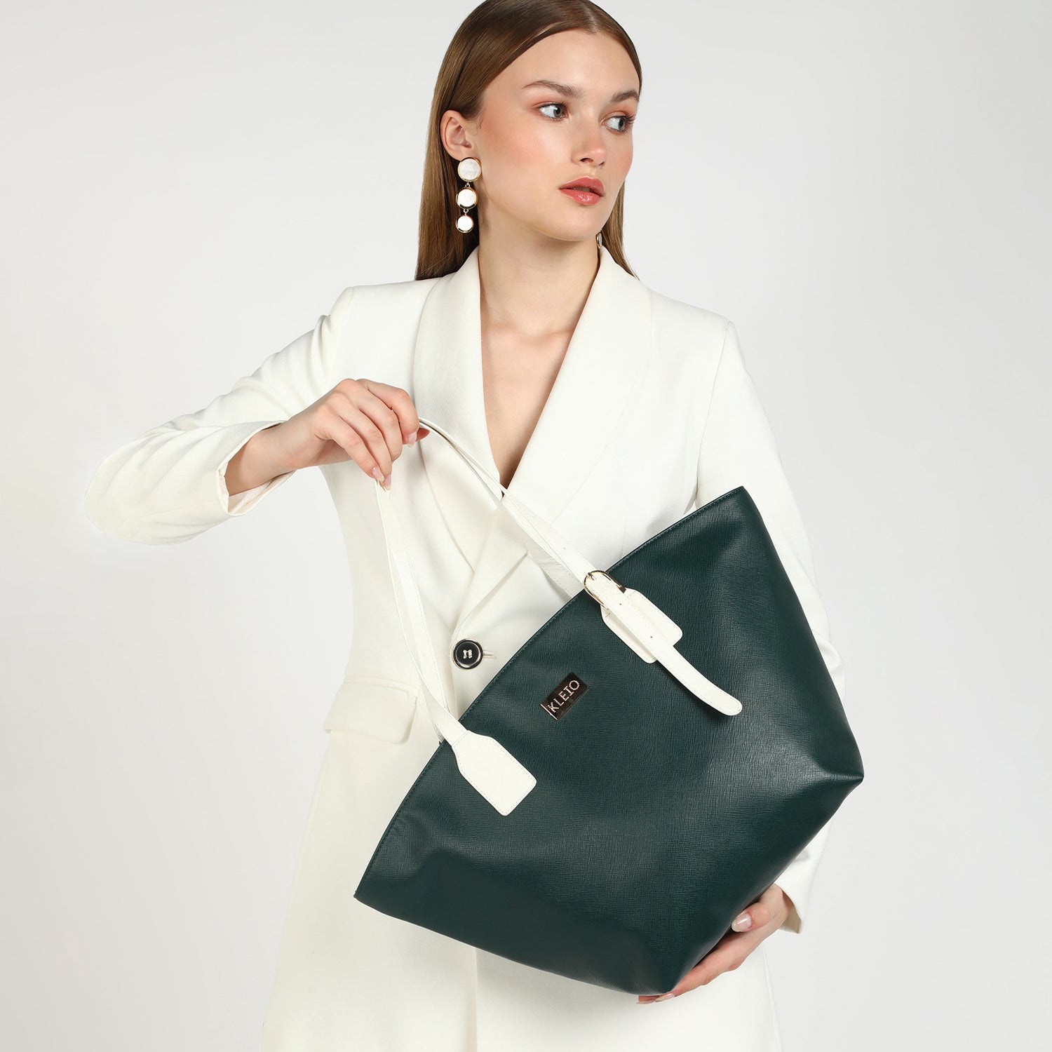 #color_dark green