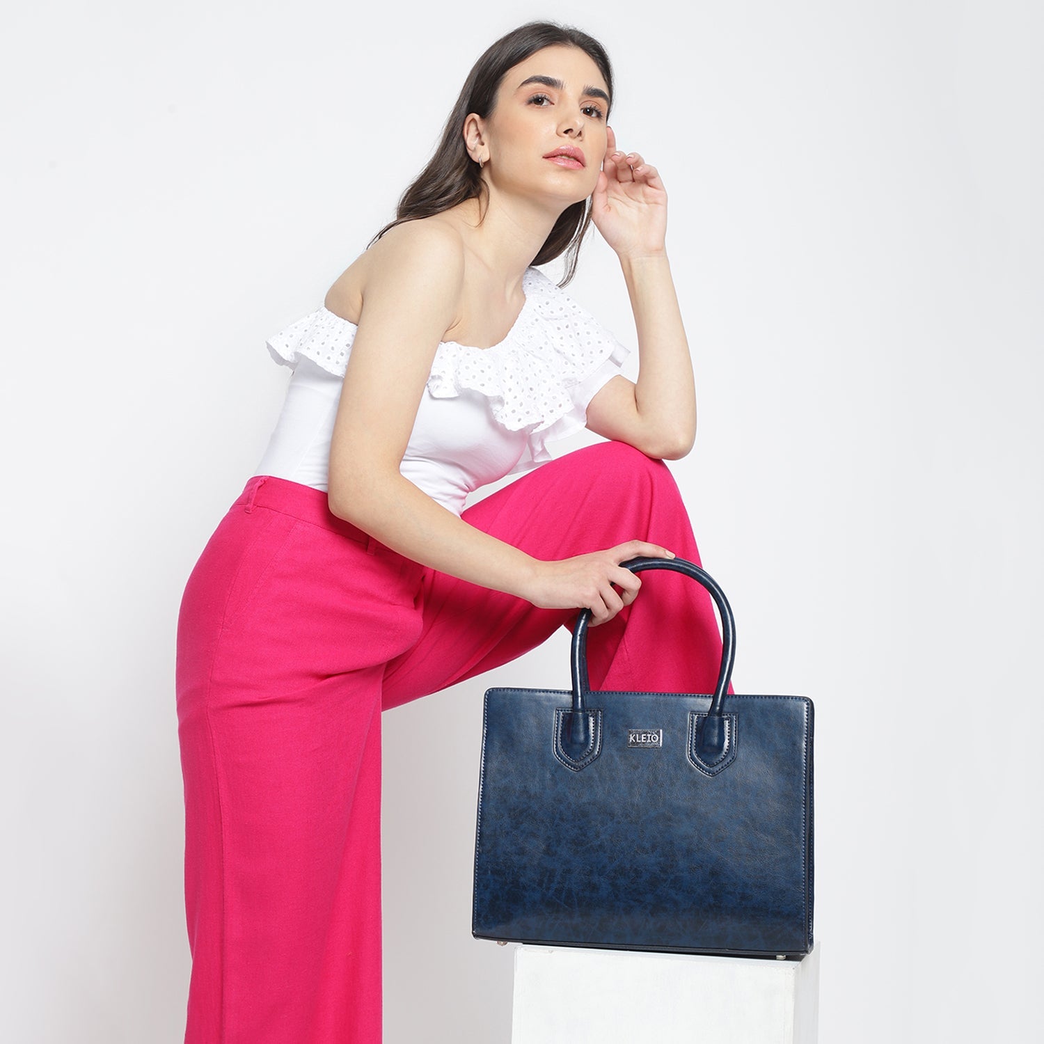 #color_navy blue